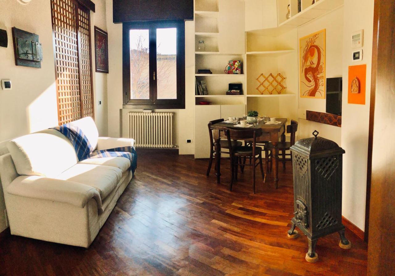 Apartamento Dame 4 Bolonia Exterior foto